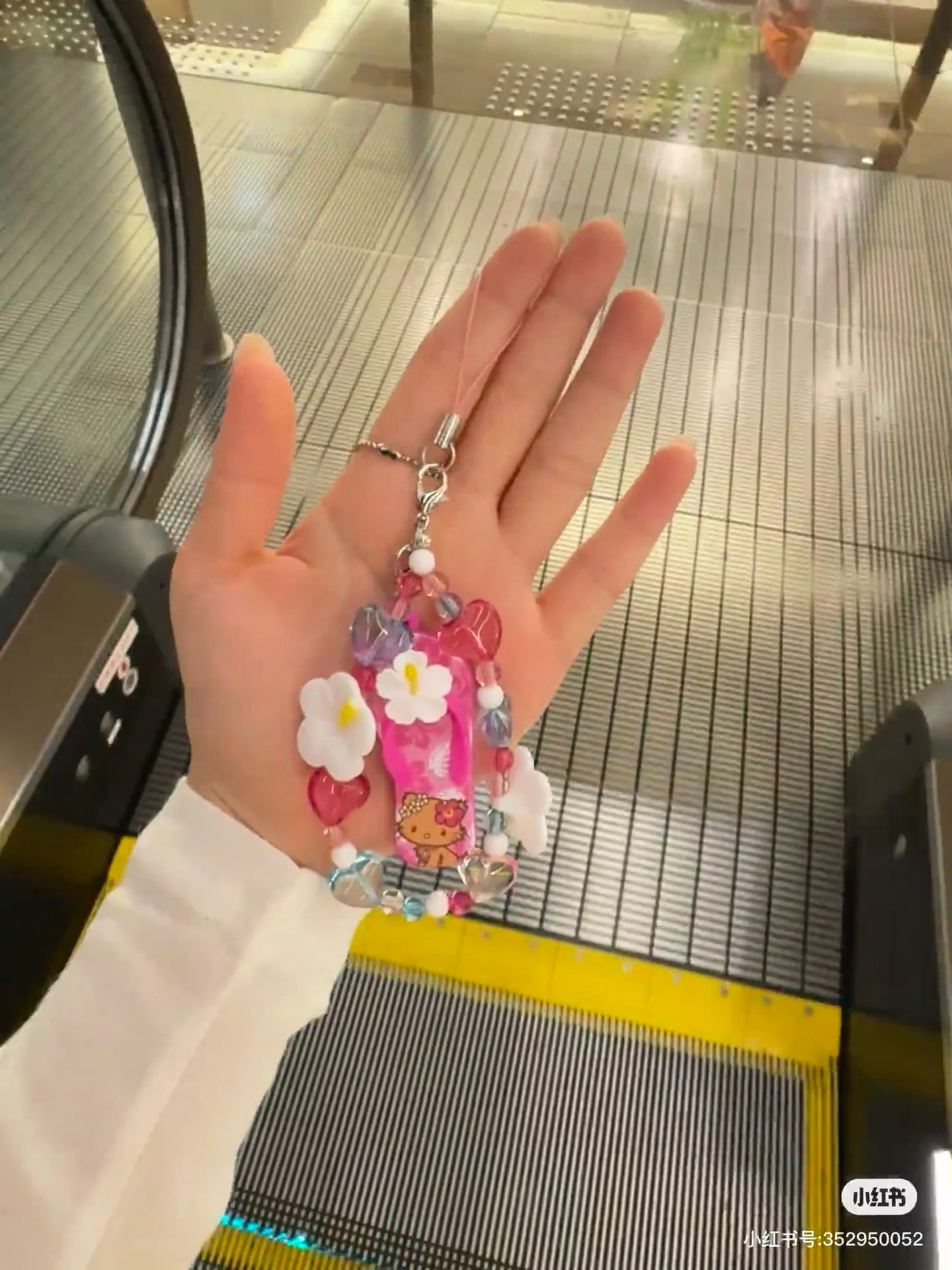 【limit 2】Sanrio|Endless Summer Vacation Phone Charm mystery bag/blind box/All 8 types|1pcs