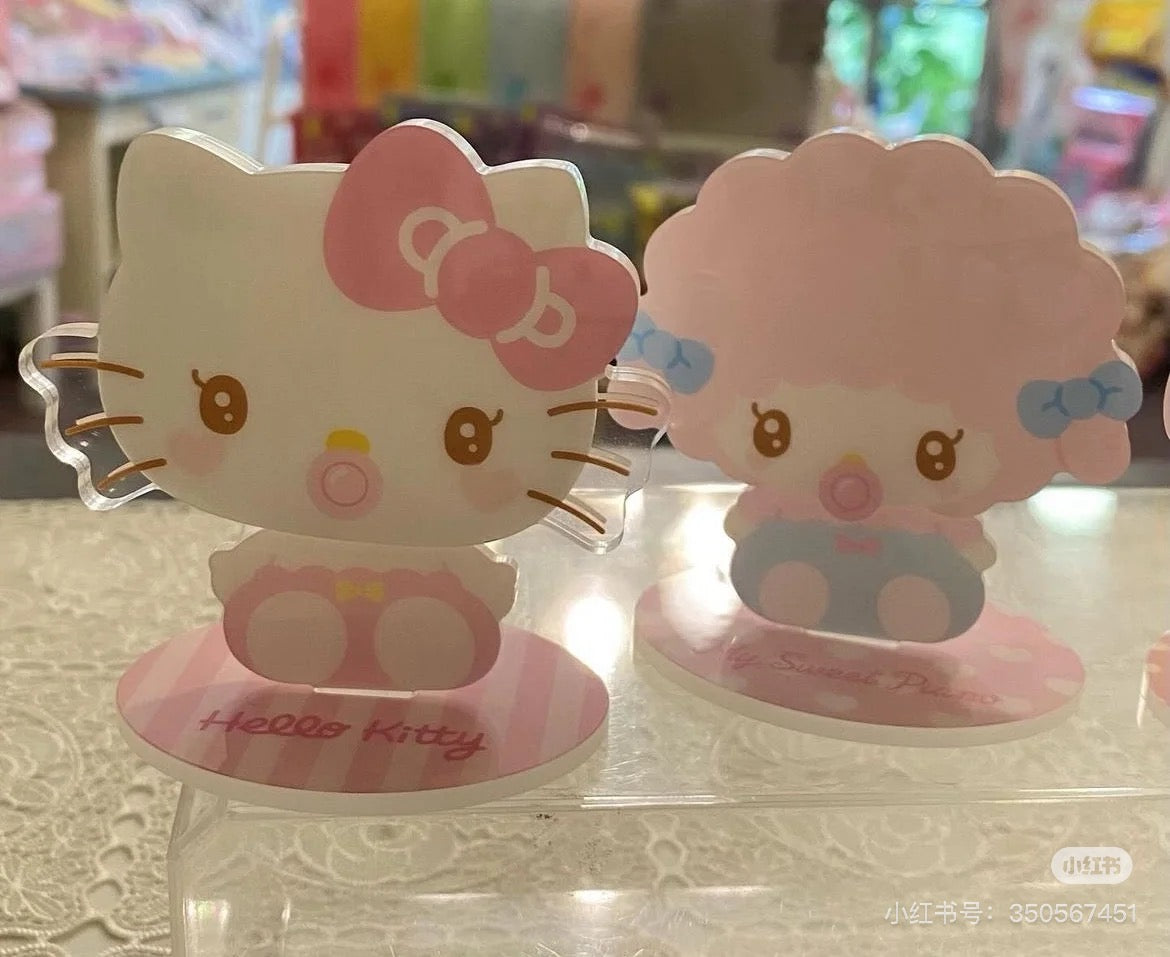 Sanrio三丽鸥|Secret Swaying Acrylic Stand Baby - Blind Box秘密系列摇摇乐吃奶嘴宝宝亚克力立牌盲盒/全8种/可以摇头|1枚入
