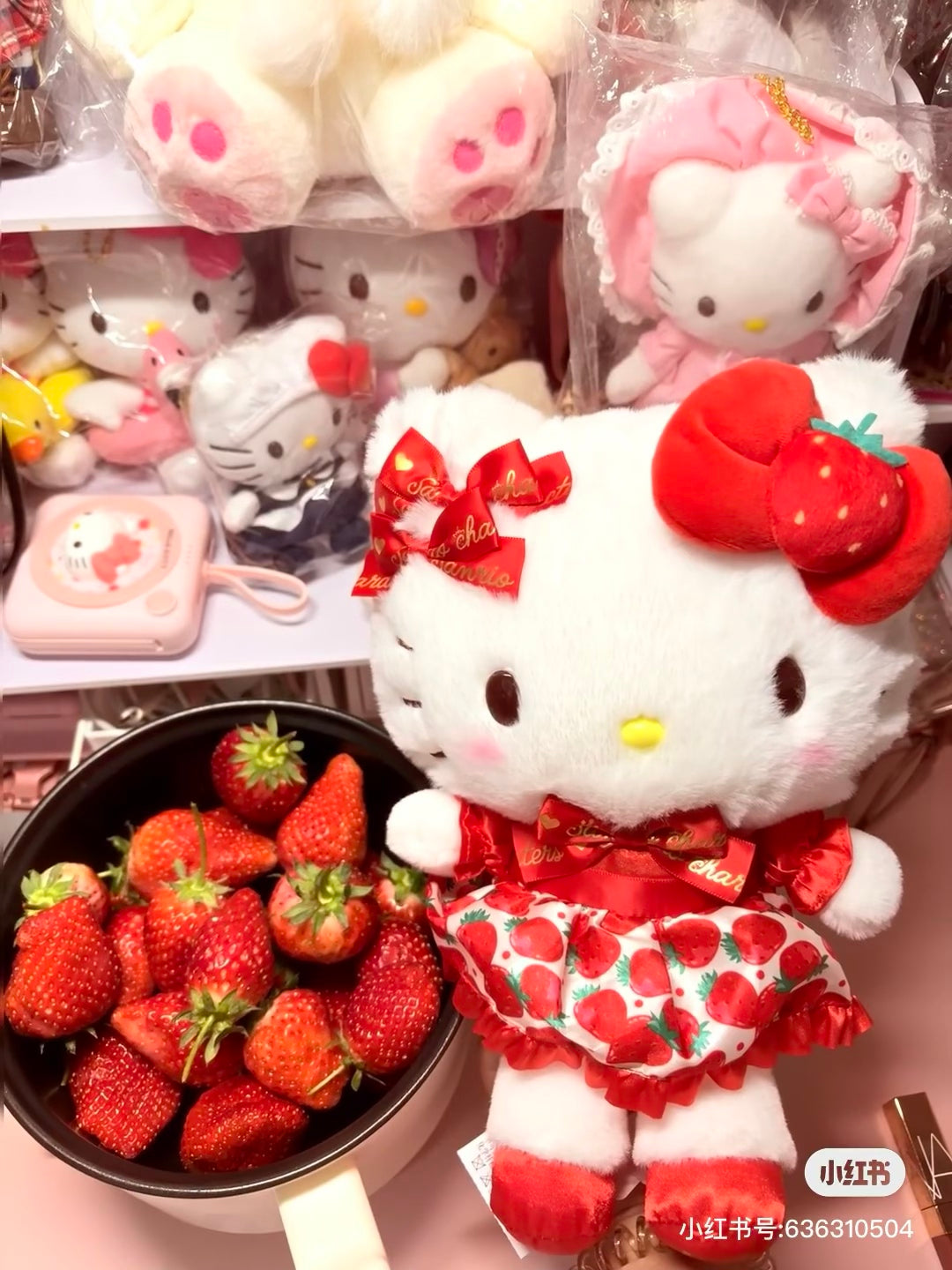 Sanrio|Ichigo Shimbun 50th Anniversary Plush Dolls/Plush Toy|W16.5 x D12.5 x H20.5cm approx.