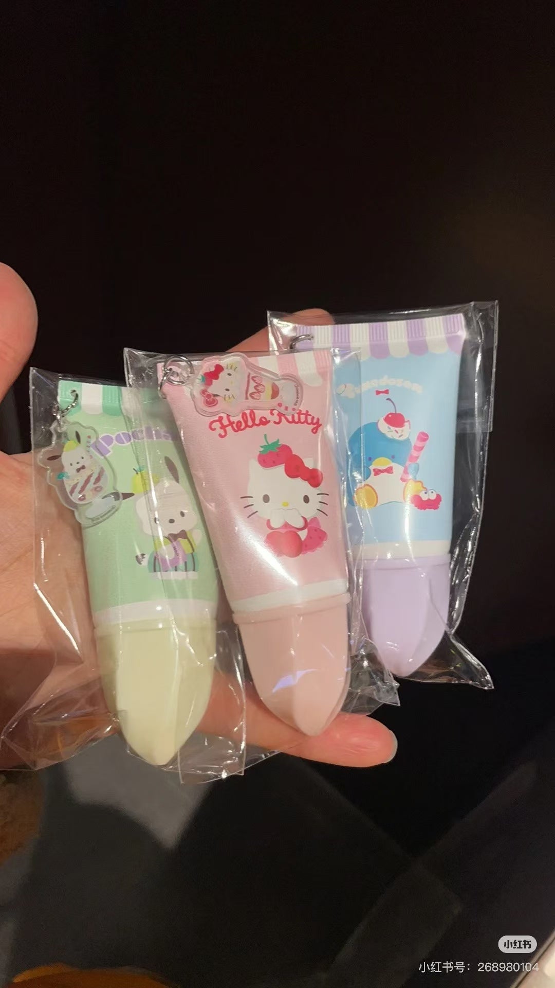 Sanrio|SHOBIDO Whipped hand cream with Sanrio acrylic charm blindbox/All 10 types|1pcs