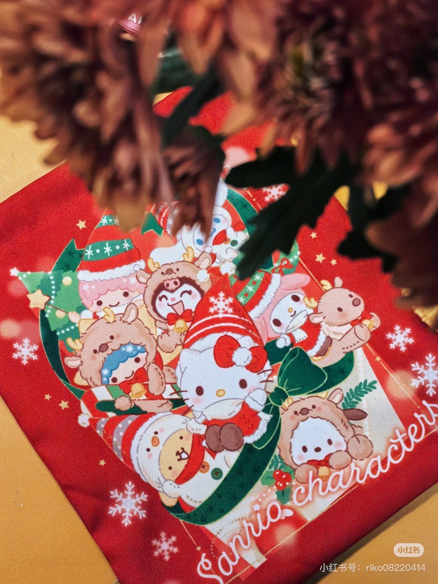 Sanrio三丽鸥|Cushion Blanket - Christmas 2024圣诞限定可收纳加绒加厚盖毯丝绒抱枕/靠垫/正反面都可爱|约105×1×70cm