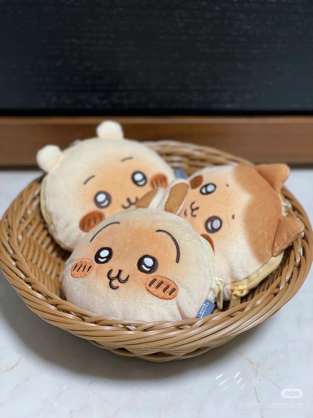 Chiikawa 吉伊卡哇|Face-shiped Mini Pouch / Chiikawa Bakery Bread-like面包店系列软乎乎脸型可爱角色零钱包挂件/包挂/耳机保护收纳包|约H115×W130×D40mm