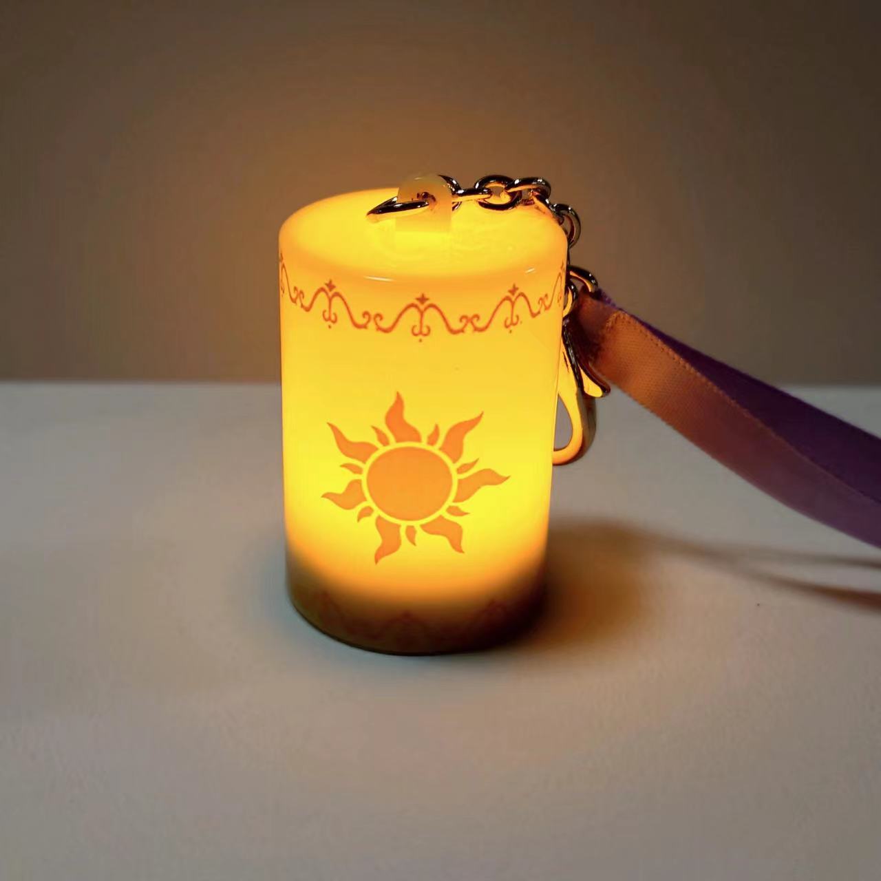 Disney|幻想之泉长发公主灯挂件/灯可以亮