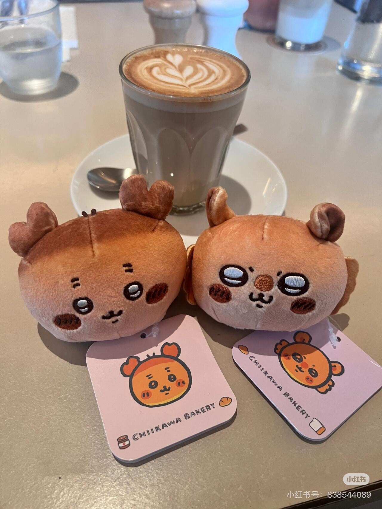 Chiikawa 吉伊卡哇|Plush Toy / Chiikawa Bakery Bread-like Chewy Mascot面包店系列超好捏脸型可爱角色玩偶/摆件|约 80×85×55mm