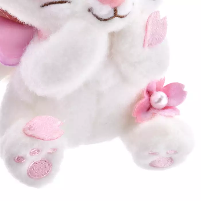Disney迪士尼|Cherry Blossom Sakura 2025Collection Mascot Keychain 东迪2025年限定樱花粉坐姿可爱角色毛绒玩偶钥匙扣挂件/包挂/樱花造型钥匙圈| 约高 12 x 宽 10 x 深 12.5 (cm)