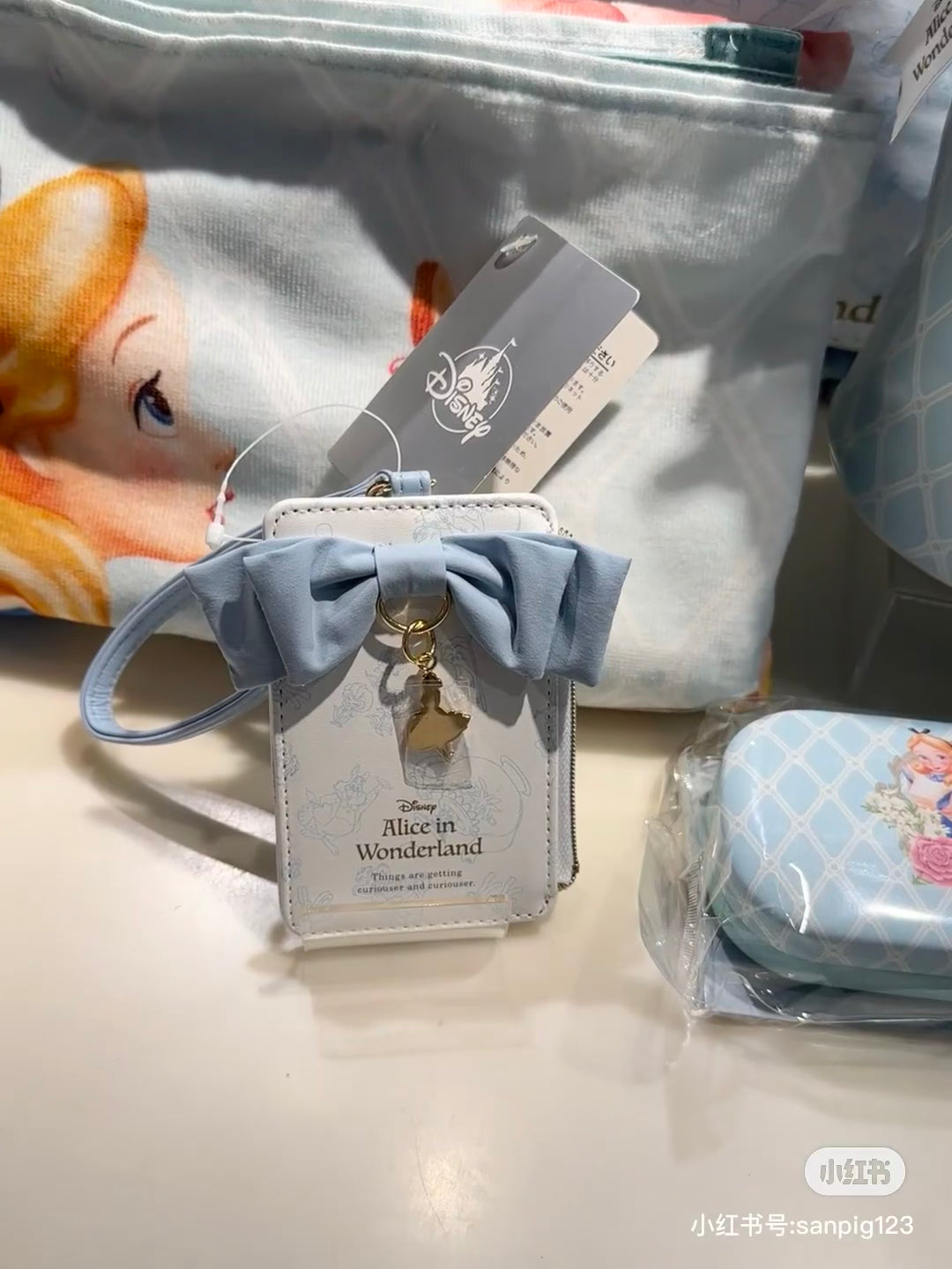 Disney|爱丽丝梦游仙境Alice Sweet Garden甜蜜花园茶会特辑超美水色公主吊坠大蝴蝶结卡包式零钱包