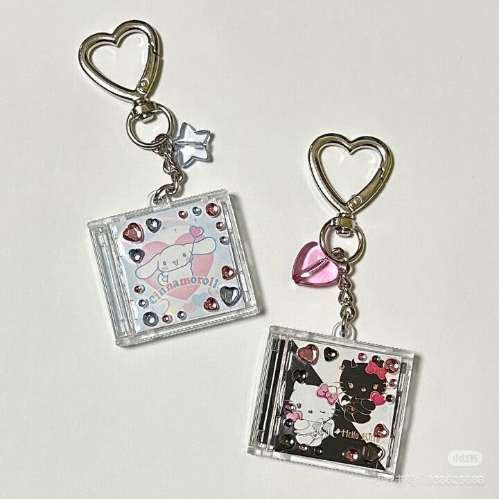 Sanrio|Secret CD Style Keychain - Our Heisei Pop Blind Box 平成复古钻石CD钥匙扣盲盒/全6种|1枚入