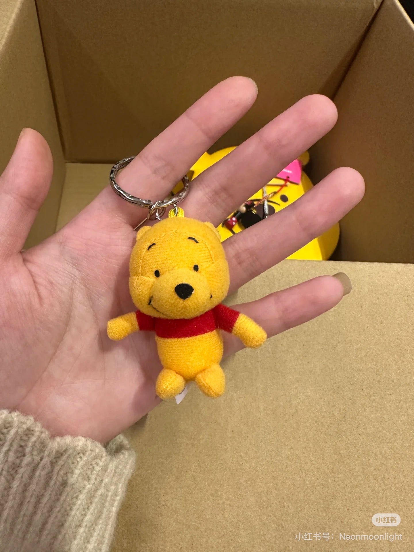 Disney迪士尼|winnie the pooh噗噗跳跳虎mini玩偶挂件/钥匙扣/1对