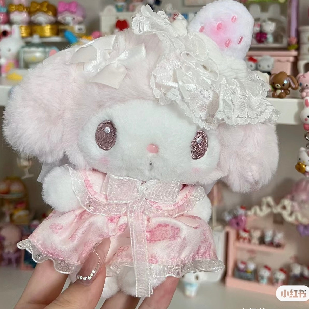 Sanrio|美乐蒂生日限定淡雪白草莓系列挂件|约16 x 8 x 16.5 cm