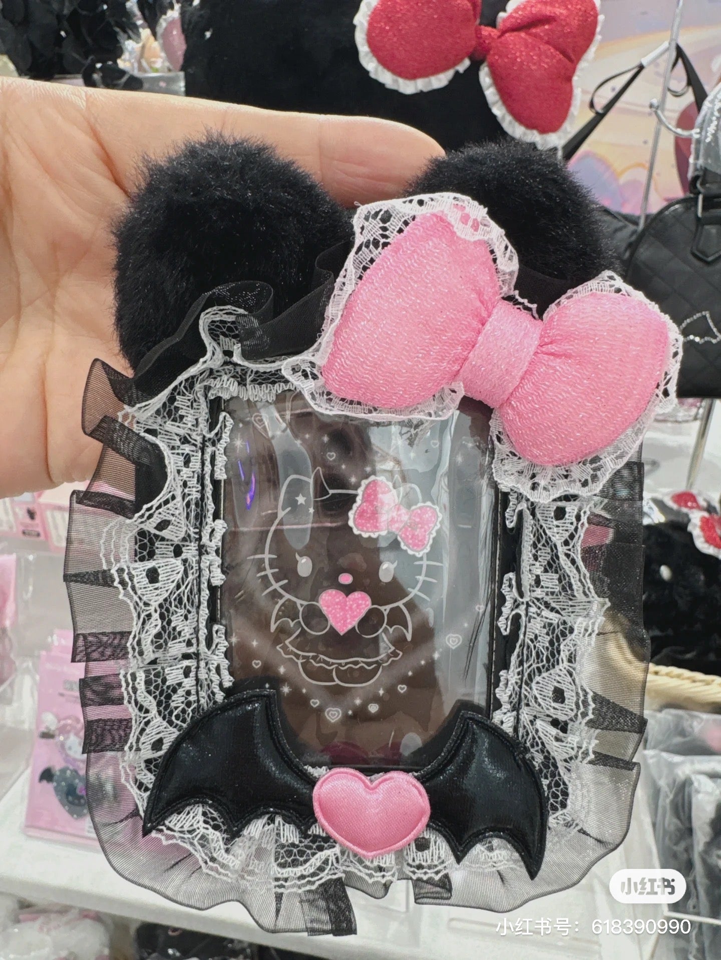 Hello kitty凯蒂猫|Sanrio Hello Kitty Card Case/ Angel and Little Devil天使恶魔应援卡包/背面也有可爱图案 |约13.5 x 11.1 x 2.8cm