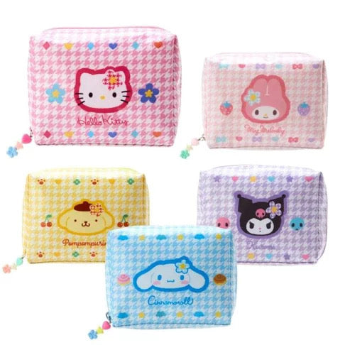 Sanrio|卡通千鸟格复古pvc防水化妆包|15cm×12cm×6cm