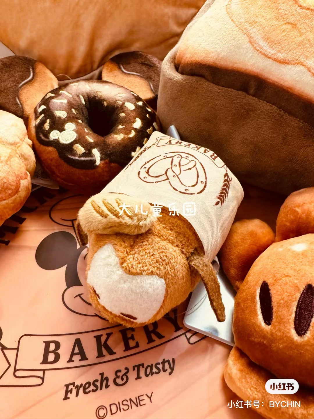 Disney迪士尼|Mickey’s Bakery米奇烘焙系列Tsum tsum松松小公仔/玩偶|约6.5 × 6.5 × 10 cm