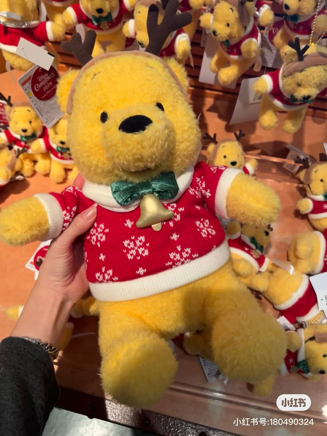 Disney迪士尼|东迪2024Christmas冬日圣诞限定Pooh噗噗维尼红毛衣麋鹿角毛绒玩偶/公仔