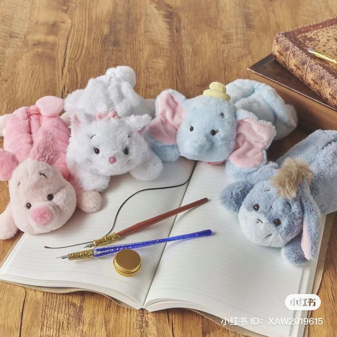 Disney|巨好摸/限定趴趴大容量笔袋/小尾巴拉链头|高さ約9.5×幅17×奥行き32(cm)