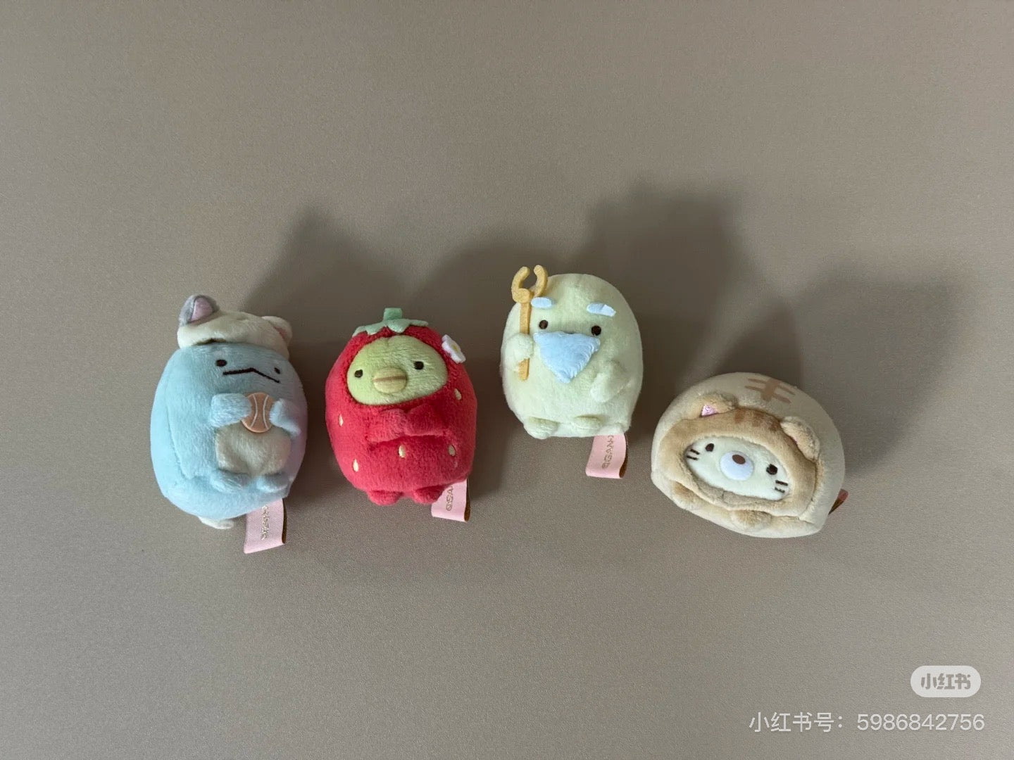 Sumikko Gurashi |Reprint Capsule Hand-Sized Plush Toy mystery bag/blind box/All 7 types|1pcs