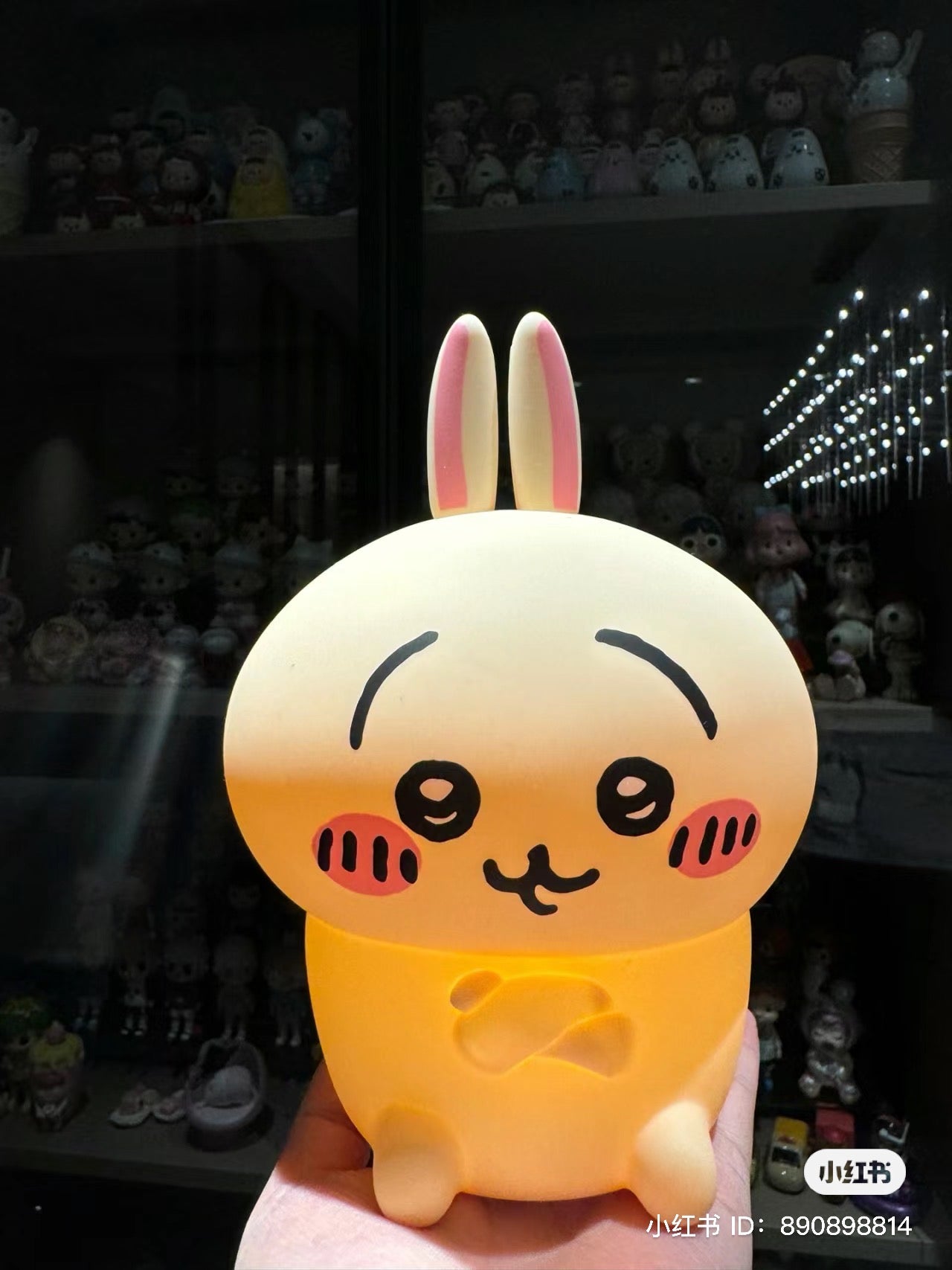 Chiikawa 吉伊卡哇|柔软可捏捏硅胶质地柔和小夜灯/4档亮度切换/USB充电式/可无线