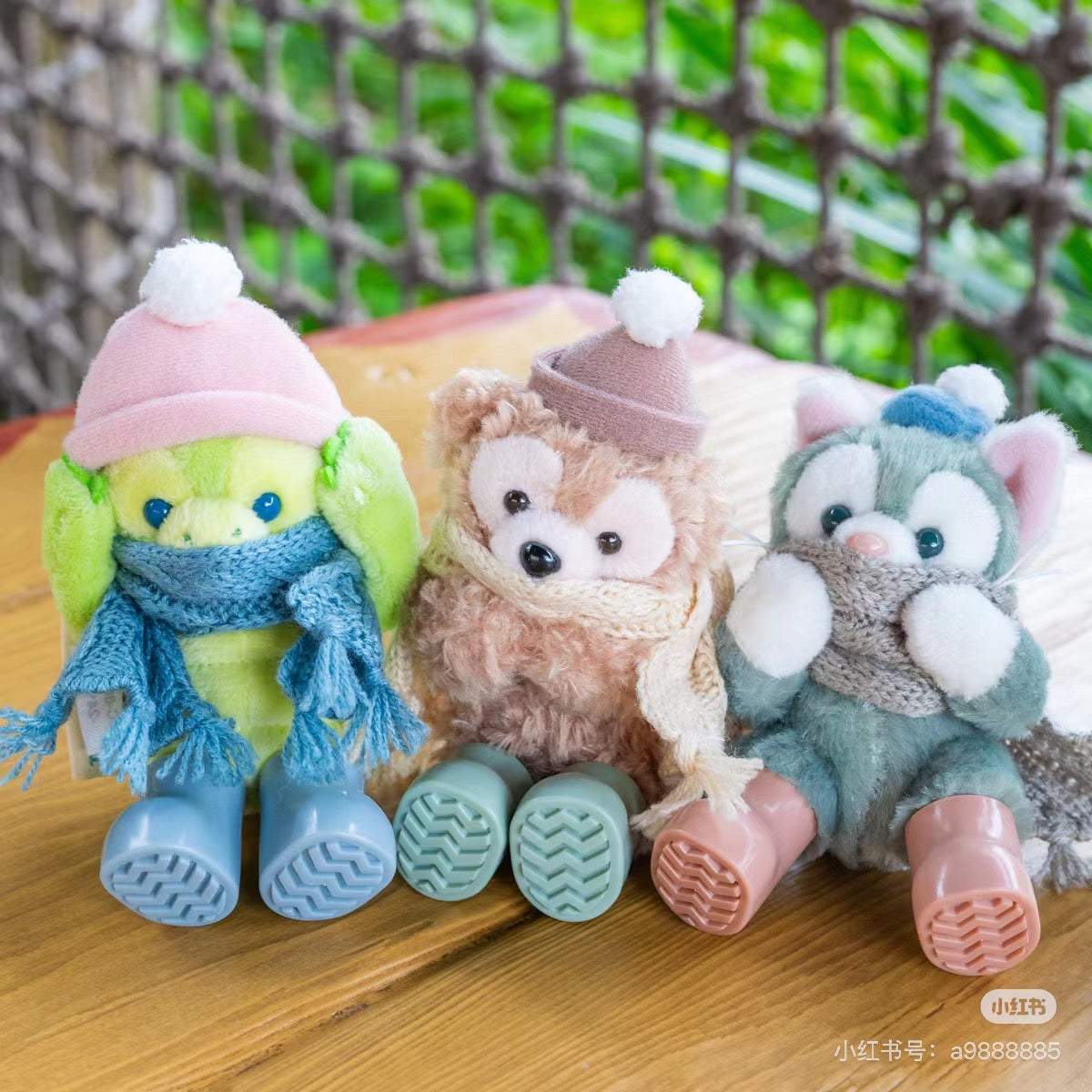 Disney迪士尼 |东迪2024冬日限定七宝坐姿围巾毛绒玩偶挂件/包挂