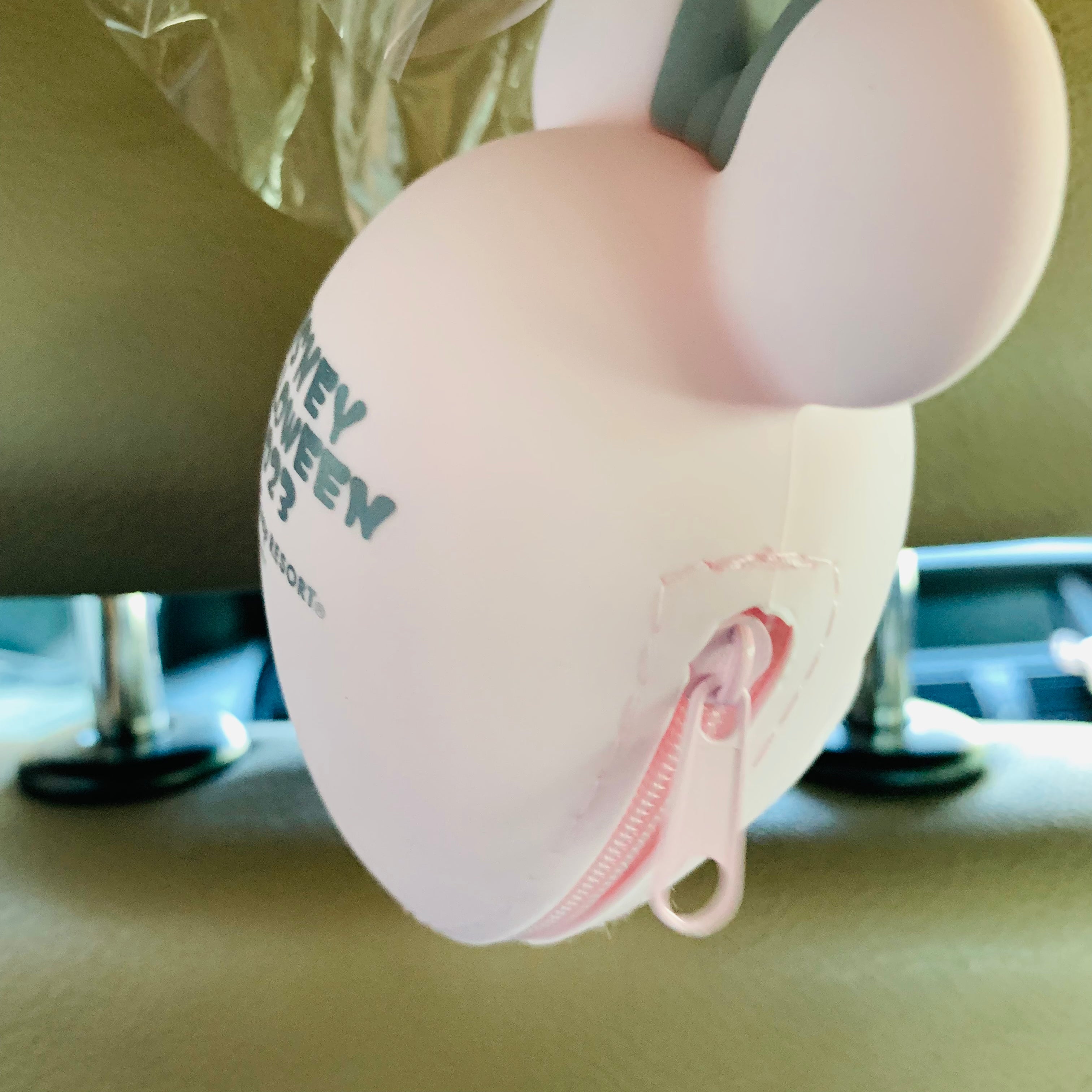 Disney迪士尼|2023东迪万圣节限定米奇米妮气球零钱包挂件/包挂/有空气感/可捏捏