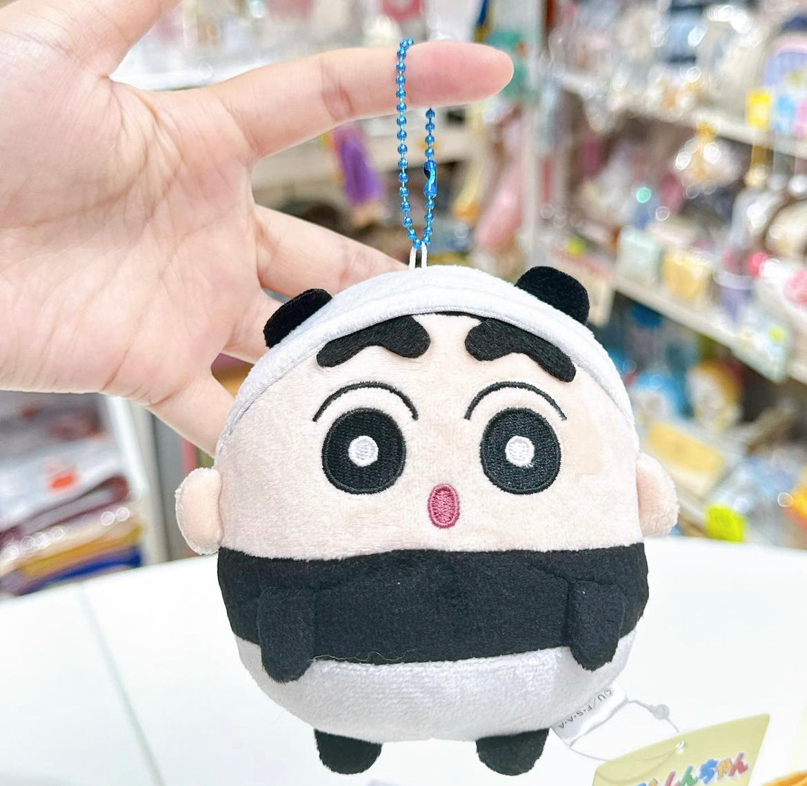 Crayon shin-chan蜡笔小新|Doll Crayon Shin-chan Mascot可爱角色圆滚滚毛绒玩偶挂件/包挂/拉长尾巴身体会震动|约H:100mm×W:100mm×D:75mm
