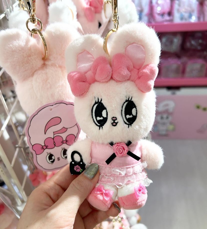 EstherBunny艾丝乐小兔|限定粉嫩软萌兔挂件/玩偶/手里还拎着小包包