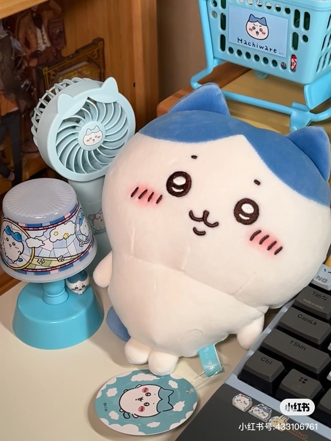 Chiikawa 吉伊卡哇|便携式/手持/挂脖USB充电电风扇|约 H140 x W63 x D38mm