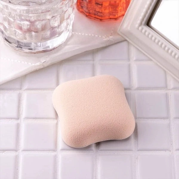 Kai贝印|棉花糖气垫粉/不吃粉/干湿两用/上妆神器|約60×60×12mm