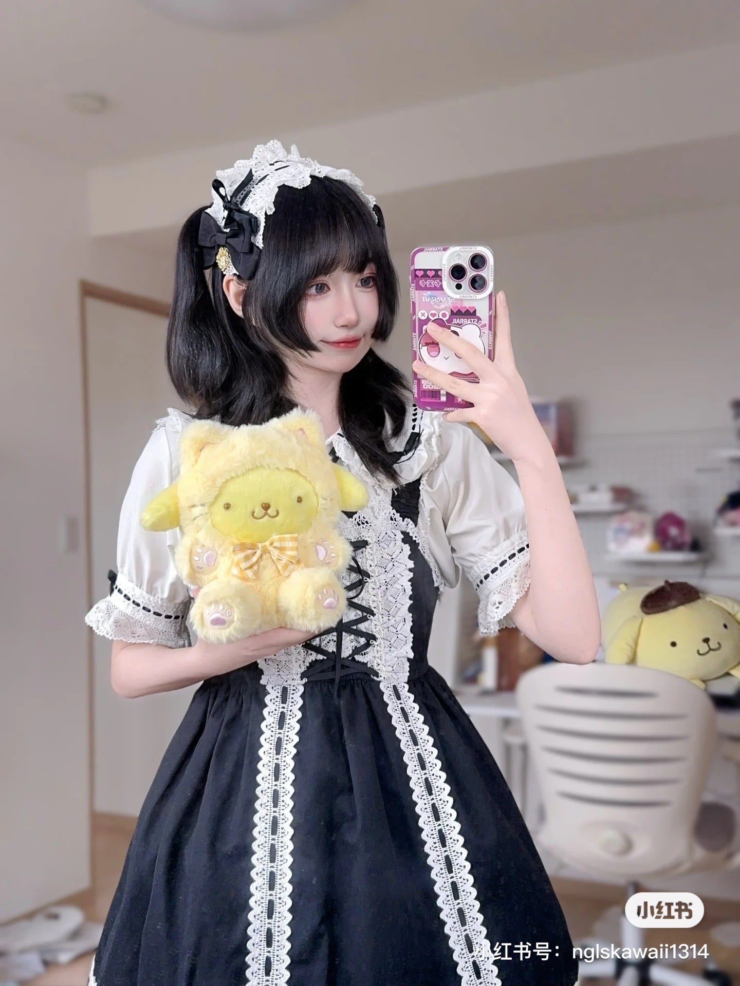 Sanrio|2024奶fufu的限定肉球猫咪系列玩偶/公仔/肉垫垫/粉爪爪/如拿铁系列一样好摸|约17 x 17 x 9cm