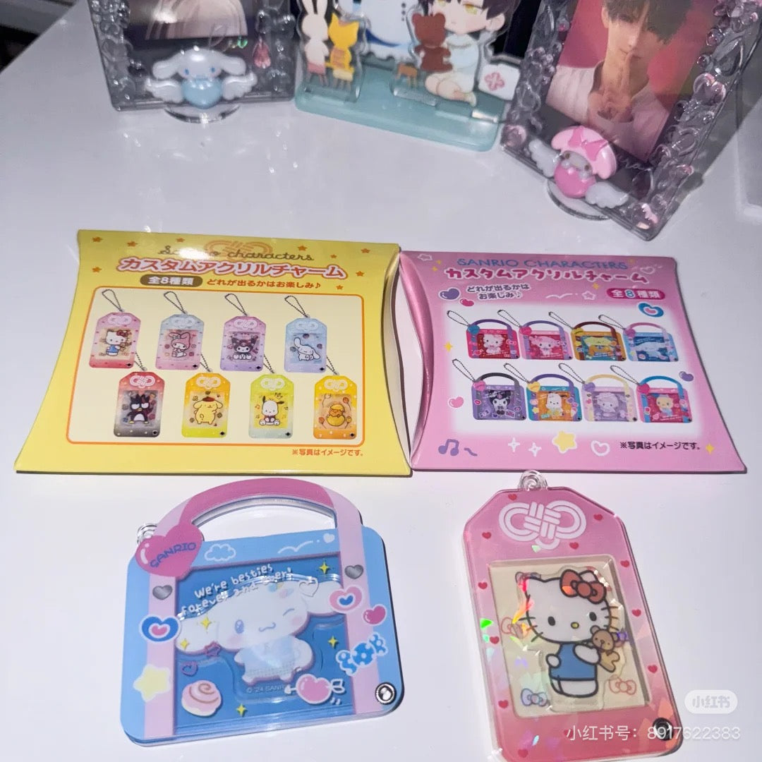 Sanrio三丽鸥|Custom Acrylic Charm Amulet Blind Box新年开运御守偏光亚克力摇摇乐吊饰盲盒/全8种|1枚入
