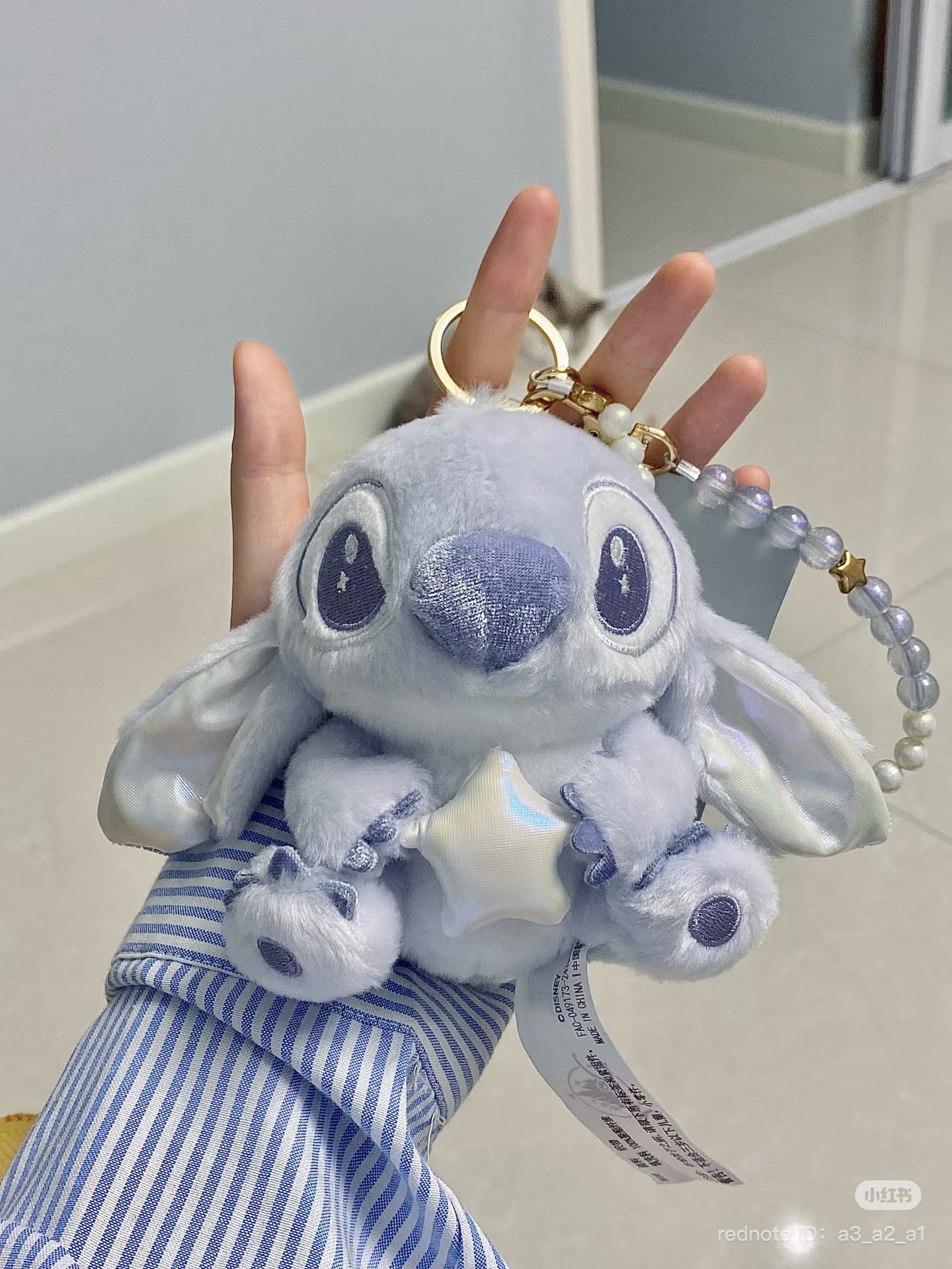 Disney SH|心愿派对系列抱星星坐姿毛绒挂件