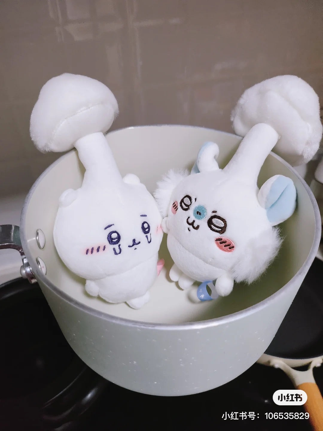 Chiikawa 吉伊卡哇|小蘑菇寄生飞鼠挂件|H175×W100×D75mm