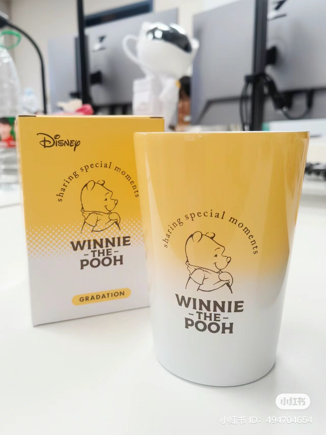 Disney|噗噗小熊维尼/winnie the pooh变色2用不锈钢保温杯/可直接喝/也可把一次性塑料杯放里面保温保冷|約460ml