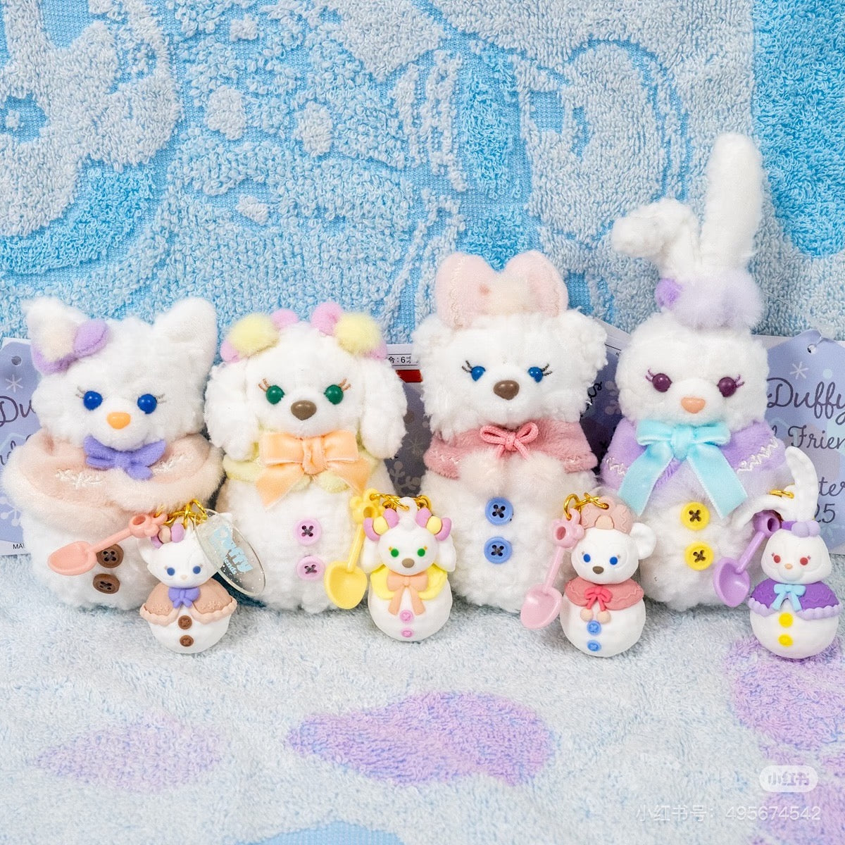Disney|Duffy and friend Winter 2025 snowman Mascot Holder /Plush Keychain