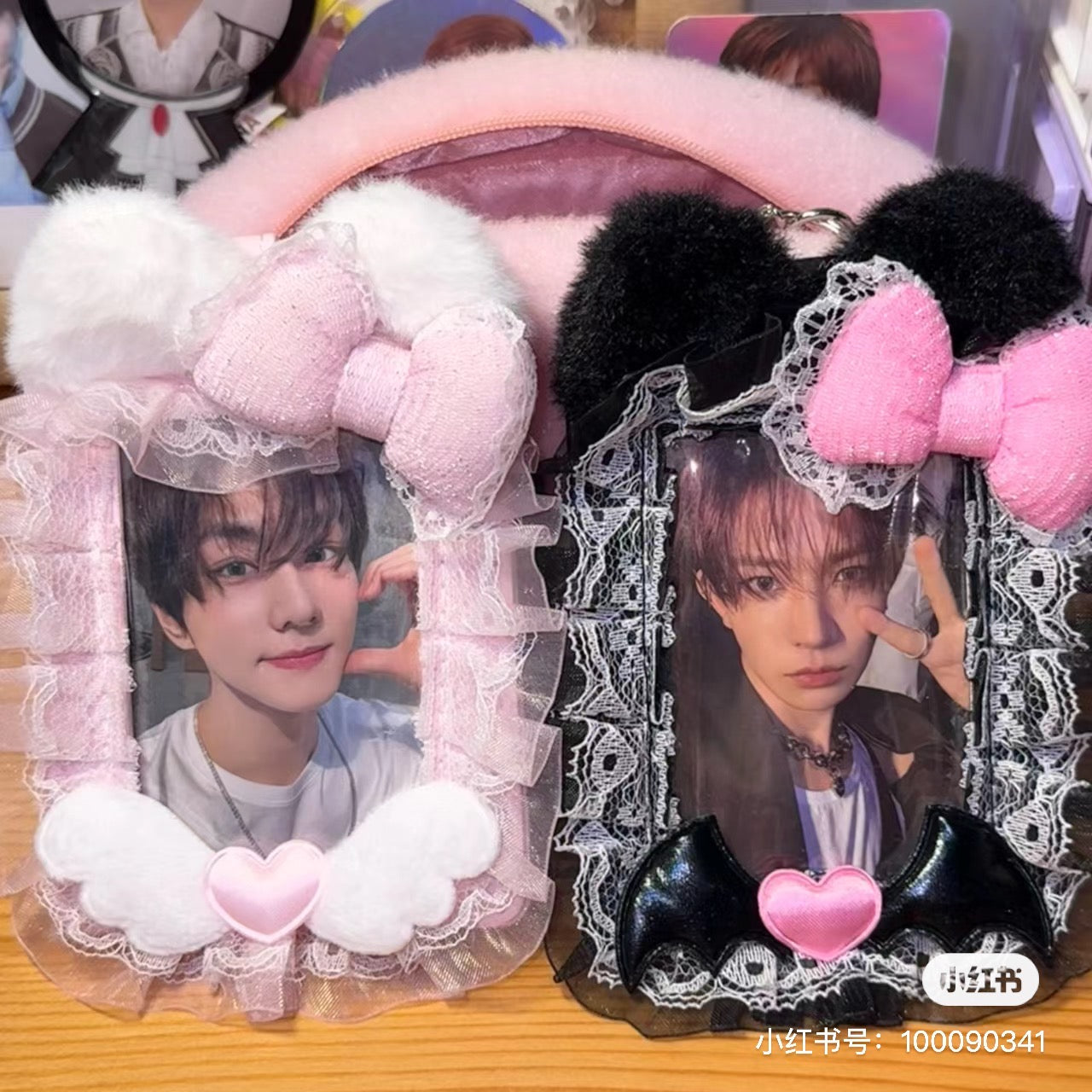 Hello kitty凯蒂猫|Sanrio Hello Kitty Card Case/ Angel and Little Devil天使恶魔应援卡包/背面也有可爱图案 |约13.5 x 11.1 x 2.8cm
