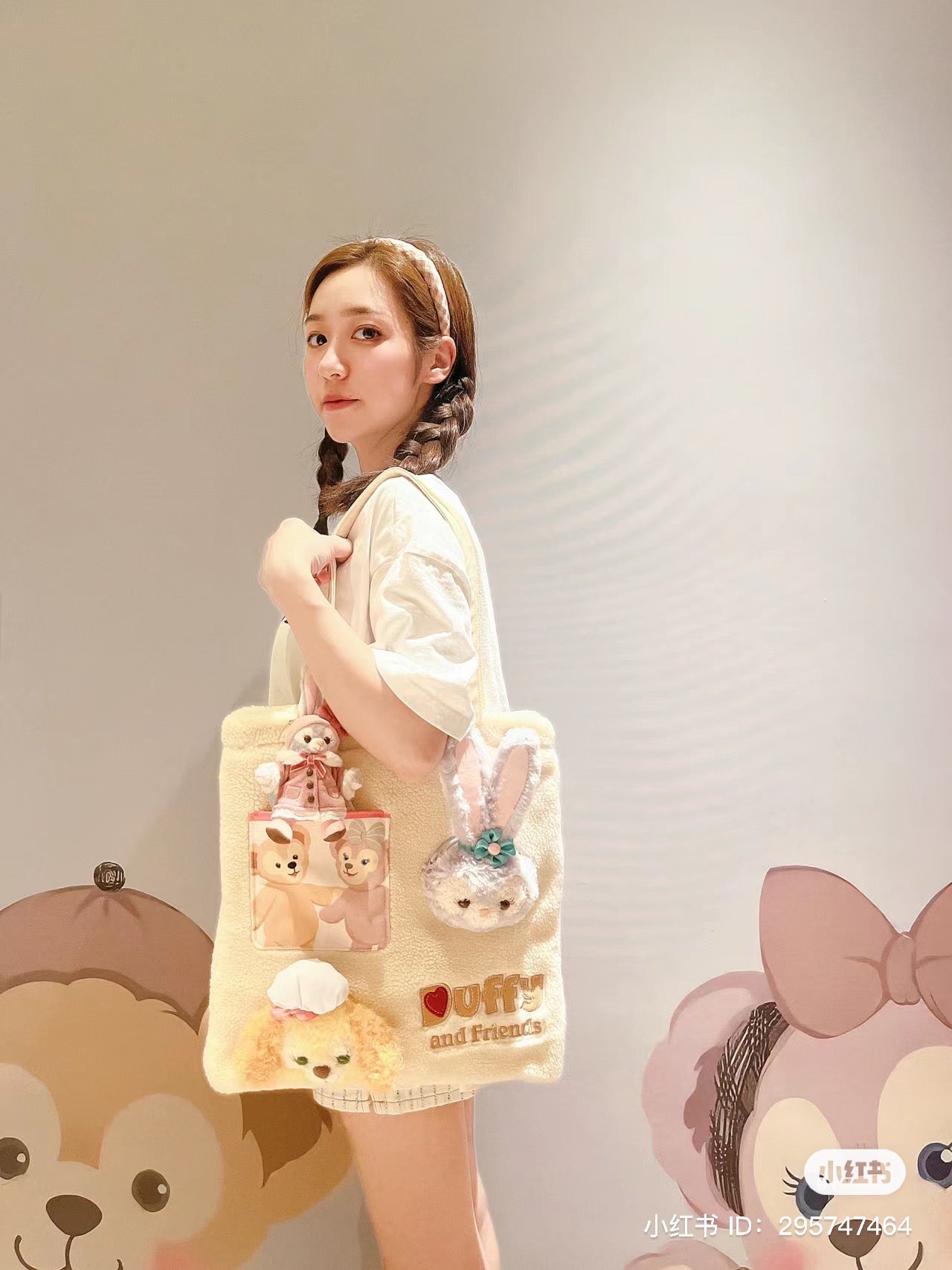 Disney SH|达菲雪莉玫毛茸茸大头玩偶托特包/单肩包/大容量可放电脑