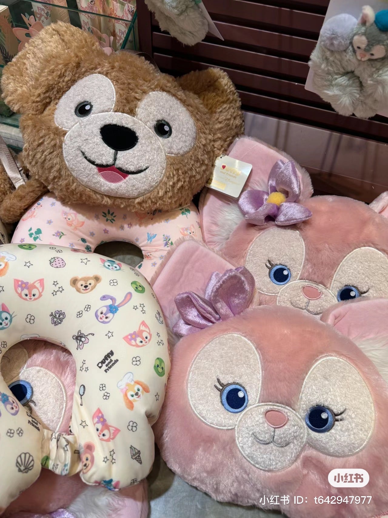 Disney HK|达菲duffy毛茸茸大脸手拎包/U型枕/颈枕