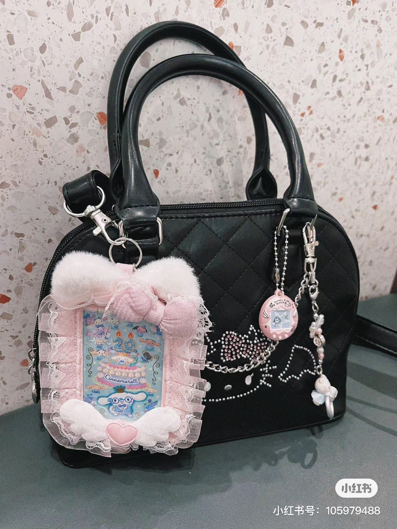 Hello kitty凯蒂猫|Sanrio Hello Kitty Card Case/ Angel and Little Devil天使恶魔应援卡包/背面也有可爱图案 |约13.5 x 11.1 x 2.8cm