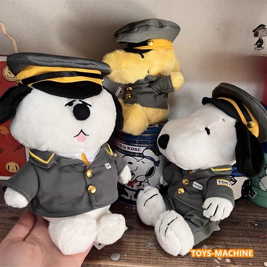 Snoopy|东京车站限定公仔/玩偶/衣服可以脱下/铭牌上还有名字