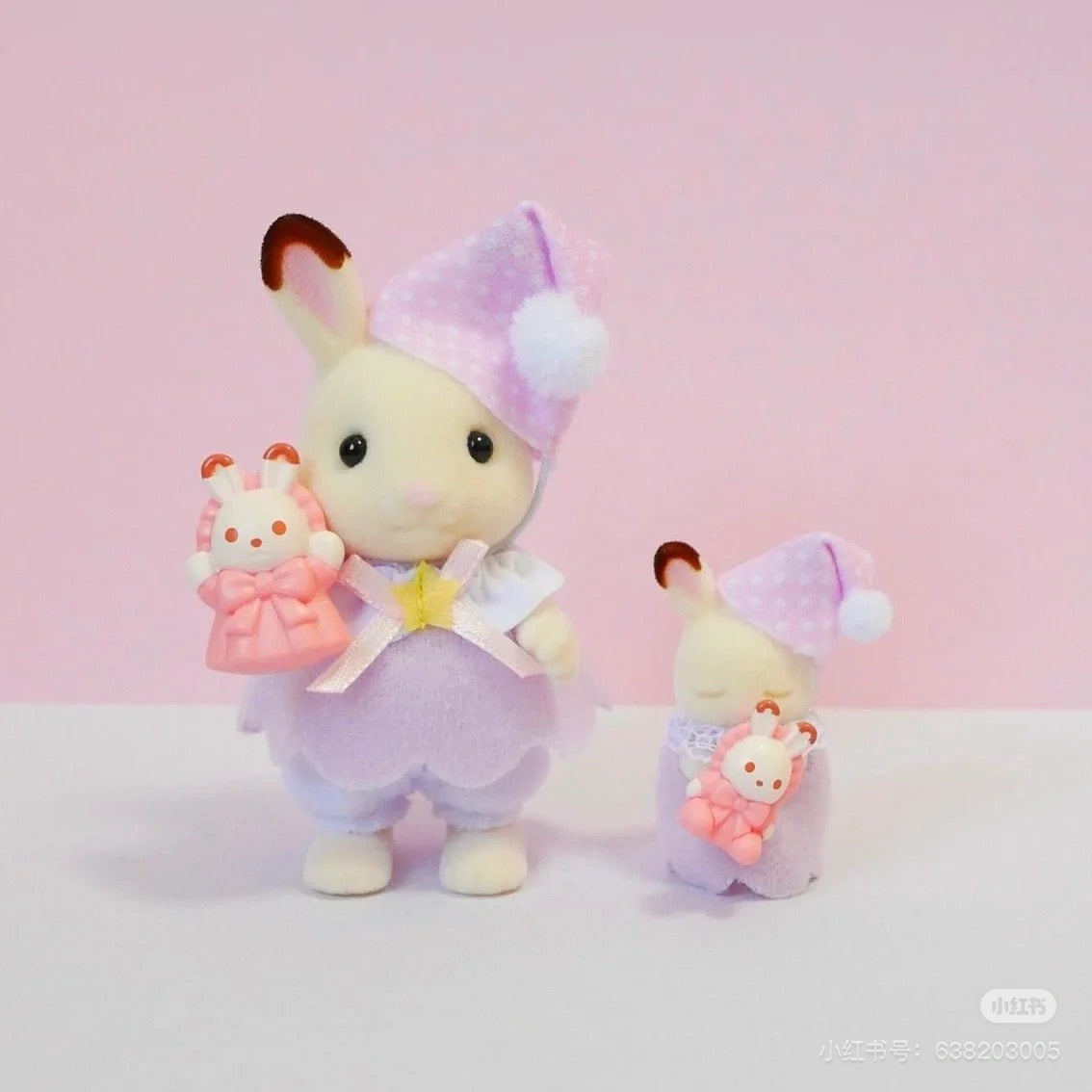 SylvanianFamilies|Sleep Together Set-Chocolate Rabbit