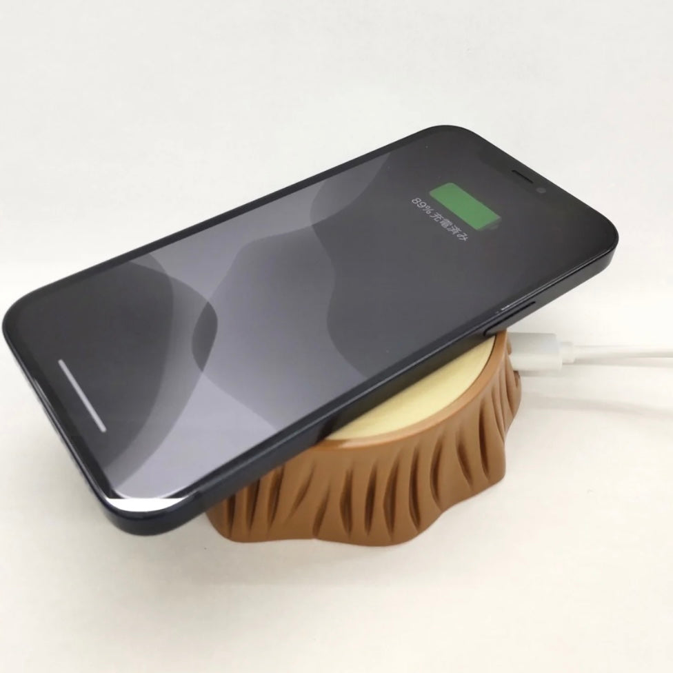 Chiikawa 吉伊卡哇|吉伊无线充电器型桌面灯/小夜灯/床头灯/光线柔和|充电器约縦105×横105×高さ30 mm