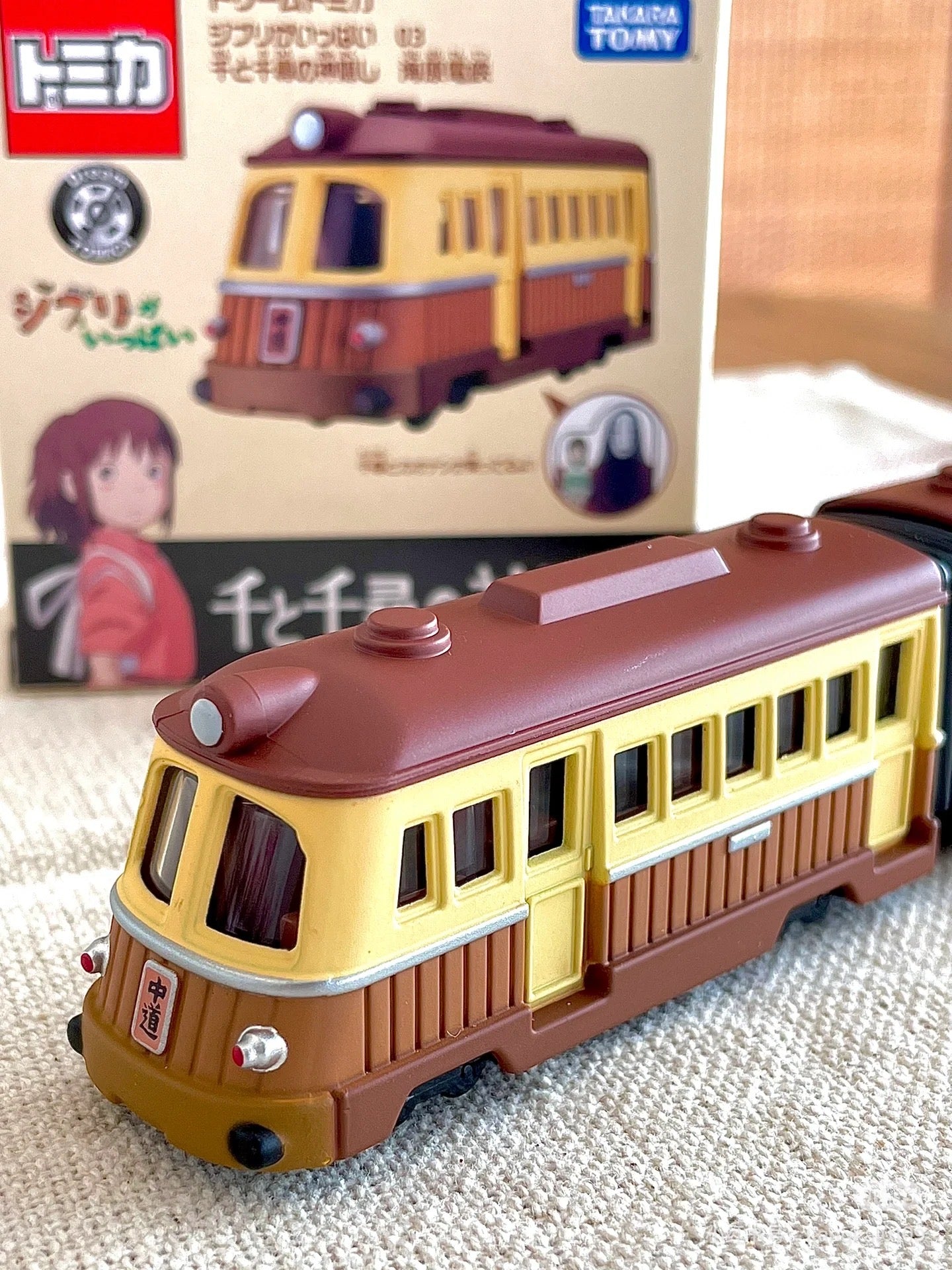 Tomica|Takara Tomy Dream Tomica Full of Ghibli 03 Spirited Away Sea Railway 多美卡 × 吉卜力宫崎骏《千与千寻》海原电铁玩具车模型/摆件|长约40mm