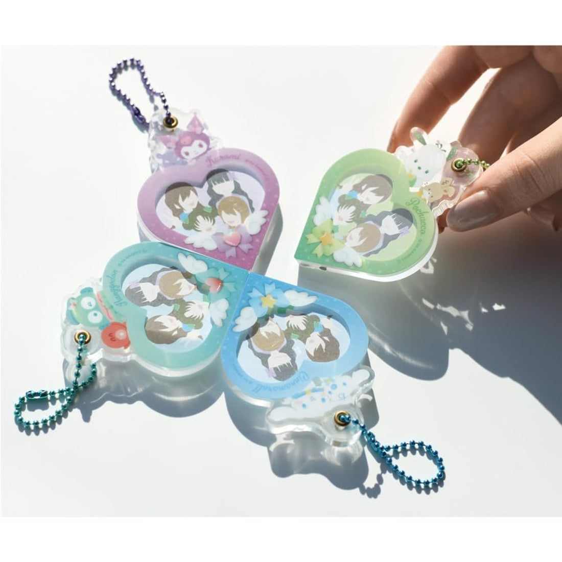Sanrio三丽鸥|可放贴纸/照片爱心挂件/挂包