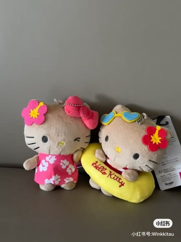 Sanrio|Avail summer tanned swimming ring Mascot Holder /Plush Keychain