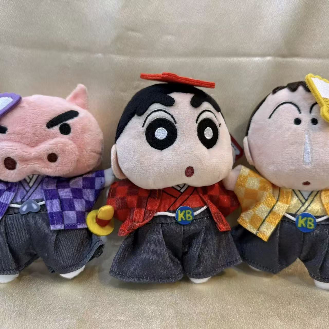 Crayon shin-chan|Characters Embroidered Charm Mascot Holder /Plush Keychain|110x195x70mm approx.