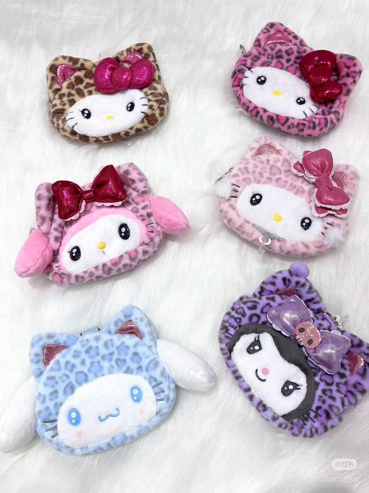 Sanrio|Leopard Gal Cat Face-shaped Pouch Bag|13×2×11cm approx.