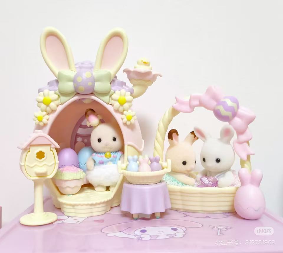 Sylvanian families|Easter Egg Hutch 5802