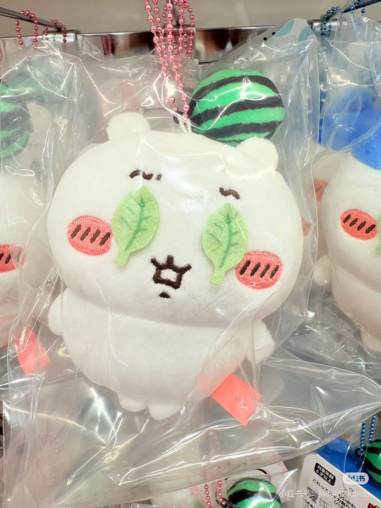 chiikawa|Is this a watermelon smash? Mascot Holder /Plush Keychain|H105 x W85 x D50mm approx.