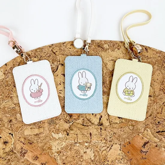 Miffy|Pass Case|11cm x 7cm x 0.7cm approx.