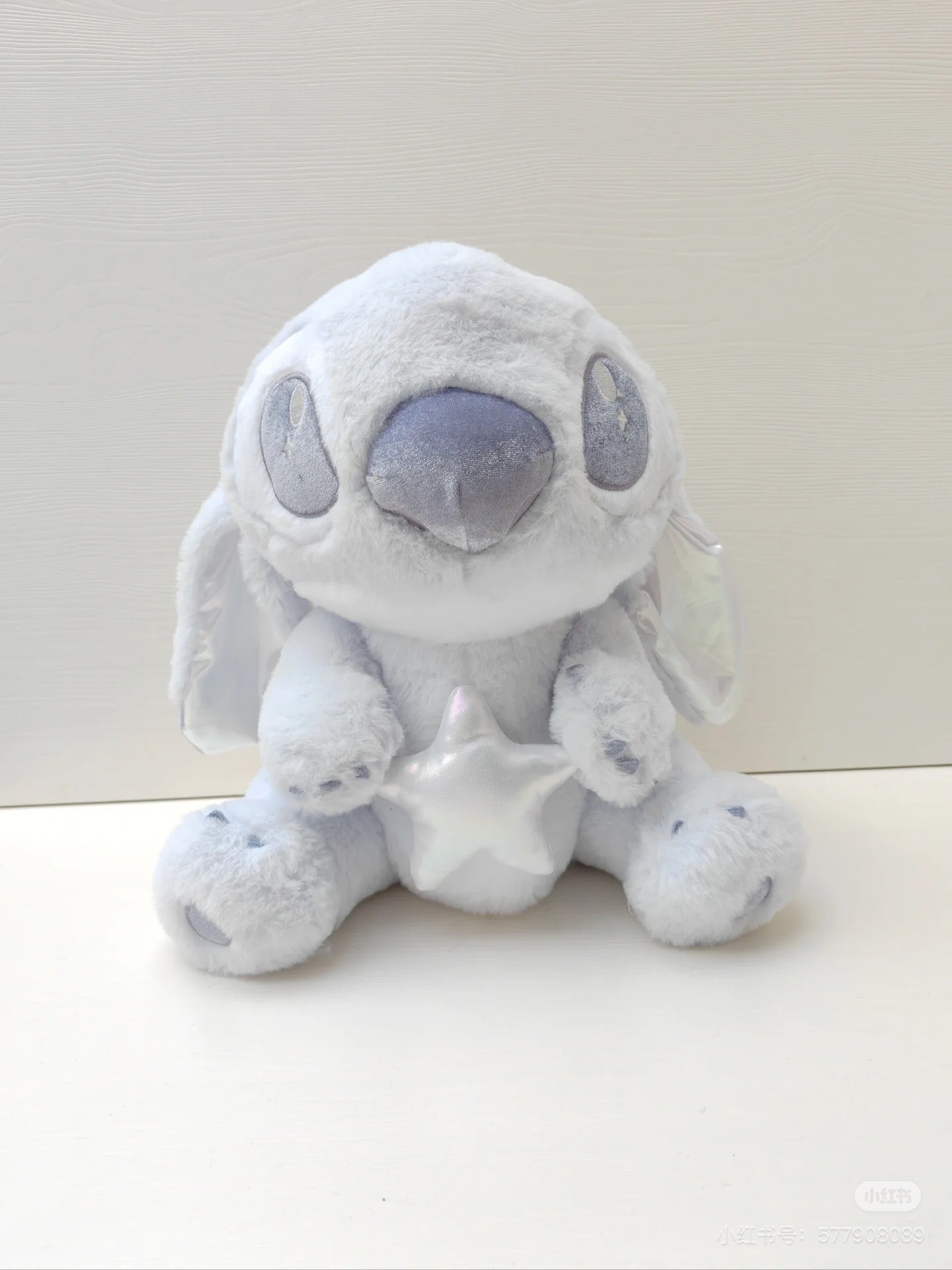 Disney SH|心愿派对系列抱星星坐姿毛绒玩偶/公仔