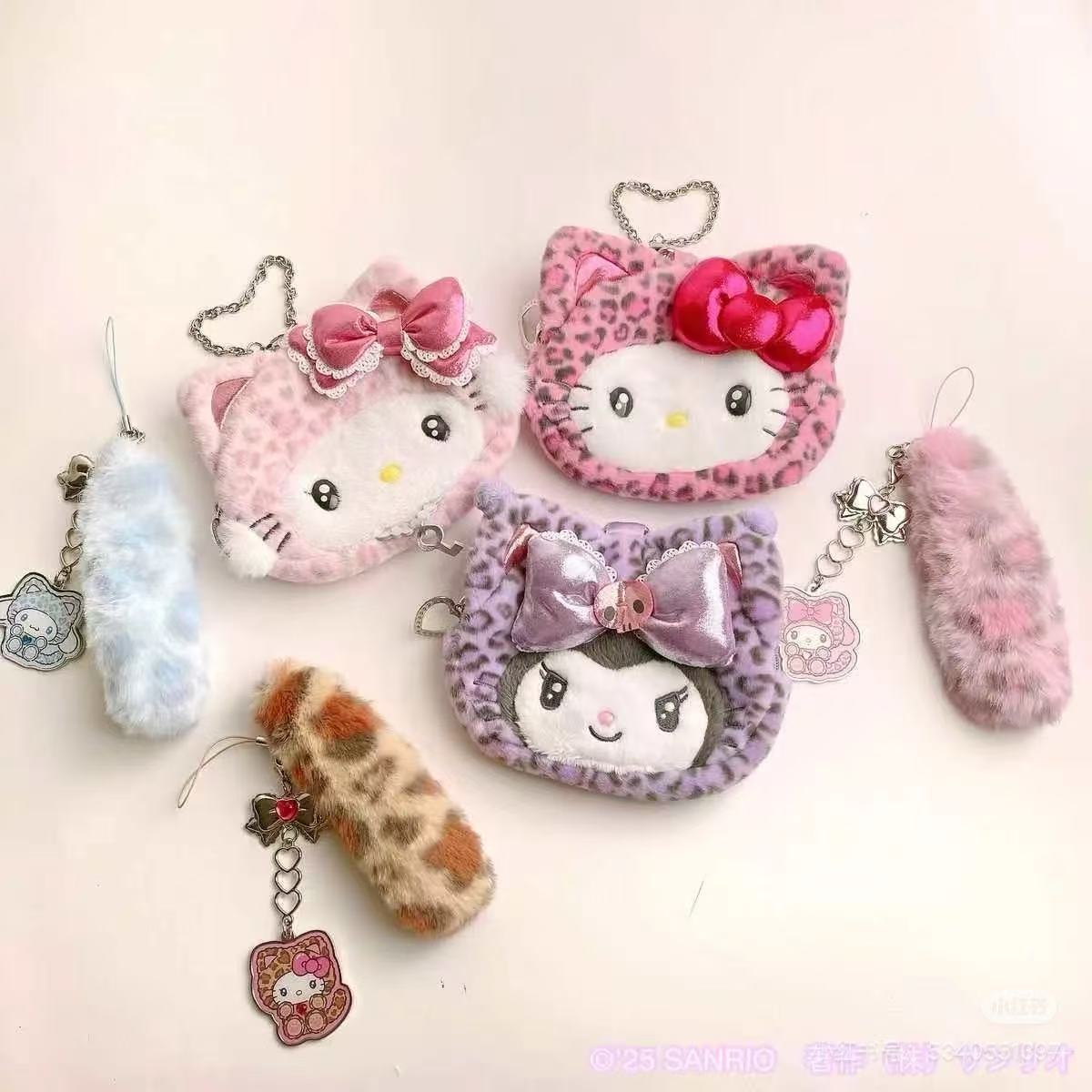 Sanrio|Leopard Gal Cat Face-shaped Pouch Bag|13×2×11cm approx.