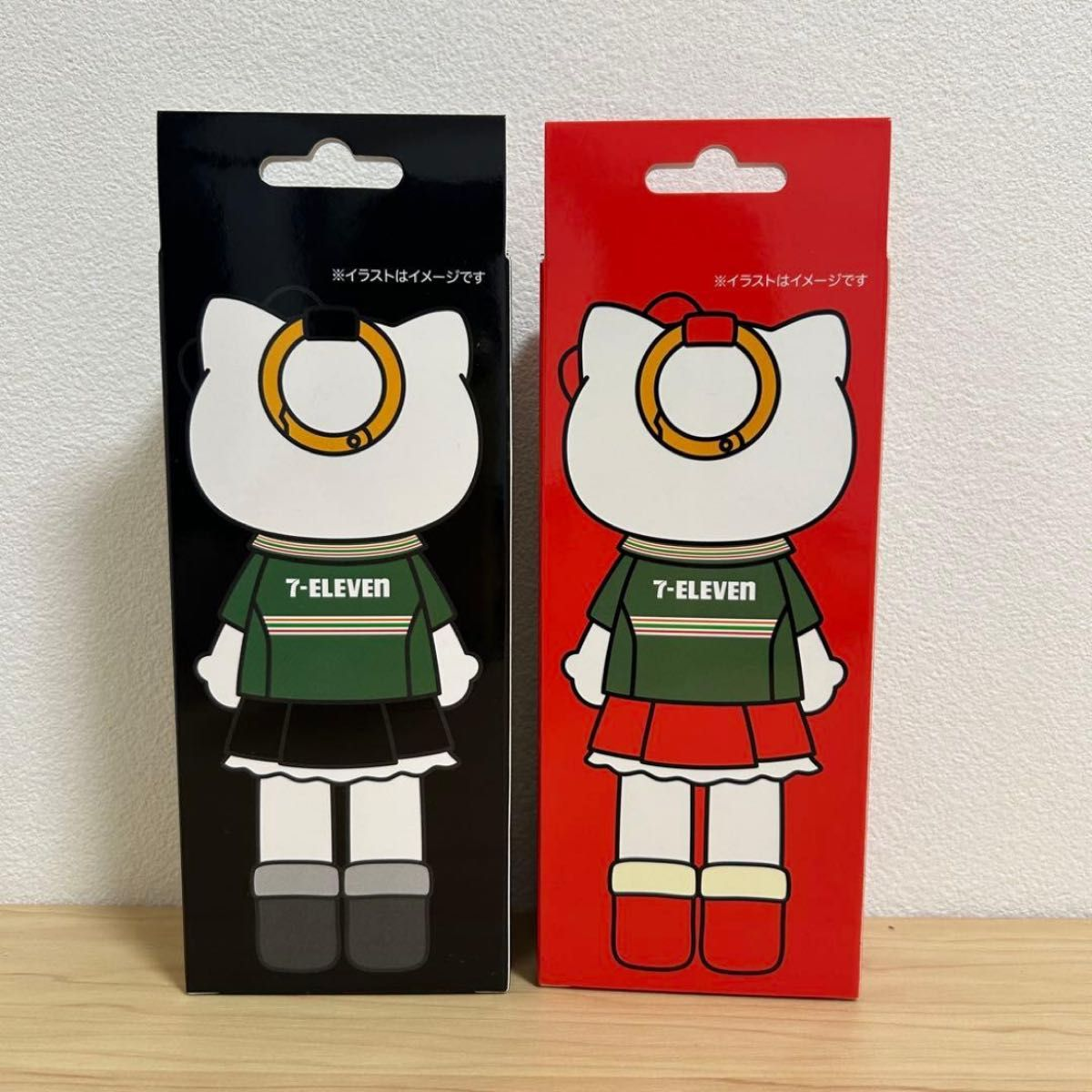 Sanrio|Hello Kitty Seven-Eleven Limited Edition Mascot Holder /Plush Keychain